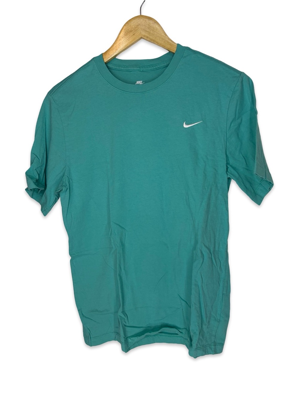 The Nike tee Men's Teal Short-Sleeve Cotton Crewneck T-Shirt small